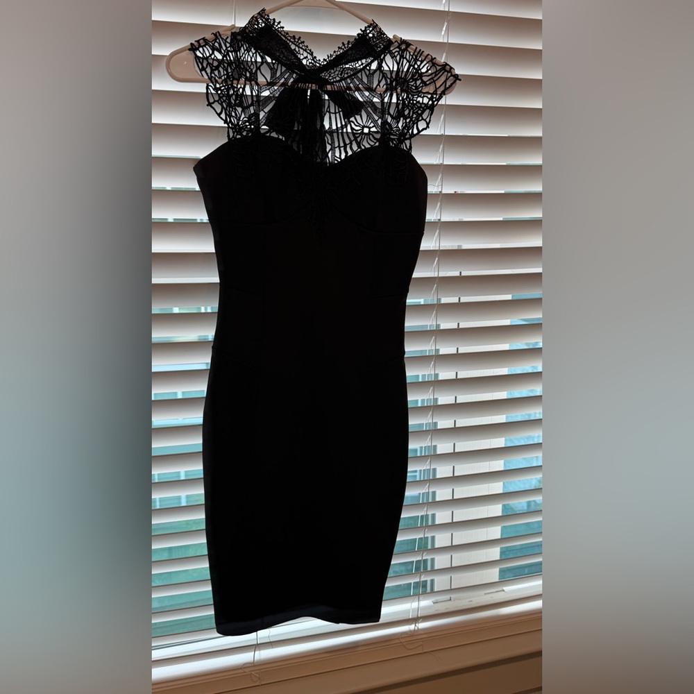 Elegant Black Lace Dress